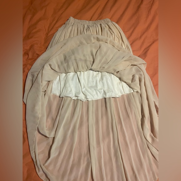 Ivory Pleated Maxi Skirt Flowing Chiffon Elastic Waist Minimalist - Picture 2 of 5